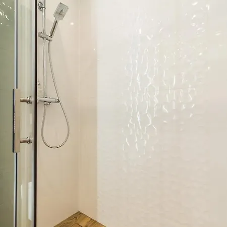 3l Kasprowicza 20ab - Darmowy Basen, Sauna, Silownia, Jacuzzi, Bawialnia